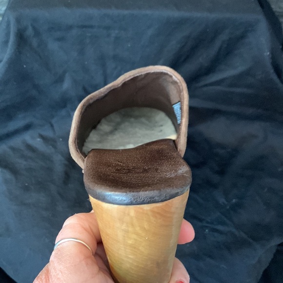 UGG Brown Suede Slip on Clogs size 6 - Picture 5 of 6
